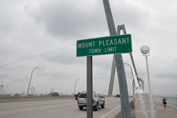 Photo of the Mt. Pleasant sign at the center of the main span
