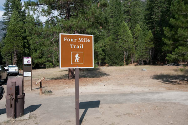 Photo of the Yosemite Valley Trailhead