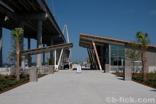 Photo of the pier entrance and office building