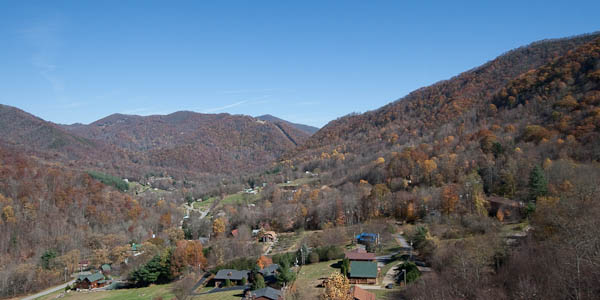 Photo of the late fall colors of the Maggie Valley